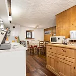 Delle Lobbie Holiday home