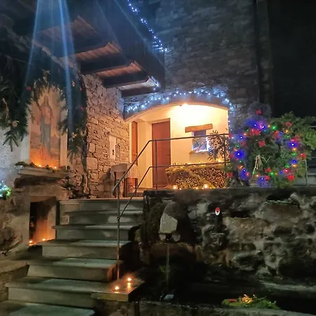 Vakantiehuis Delle Lobbie Ceppo Morelli